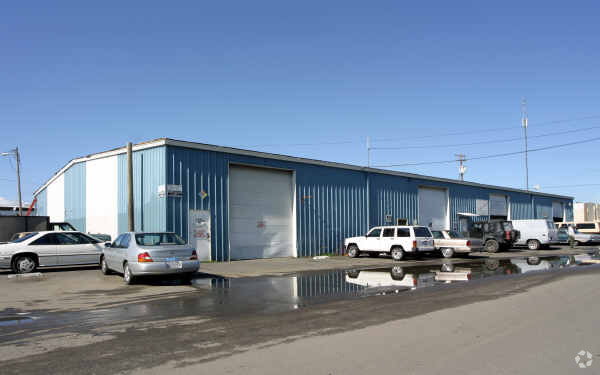 Primary Photo Of 1524-1536 Hampton Way, Santa Rosa Warehouse For Lease