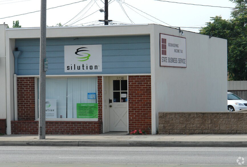 Primary Photo Of 3738 E Colorado Blvd, Pasadena Storefront Retail Office For Lease
