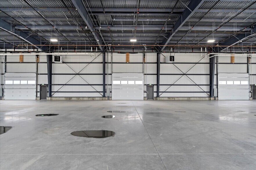 More Photos Of 1166 N 2000 W, Farr West Light Distribution For Lease