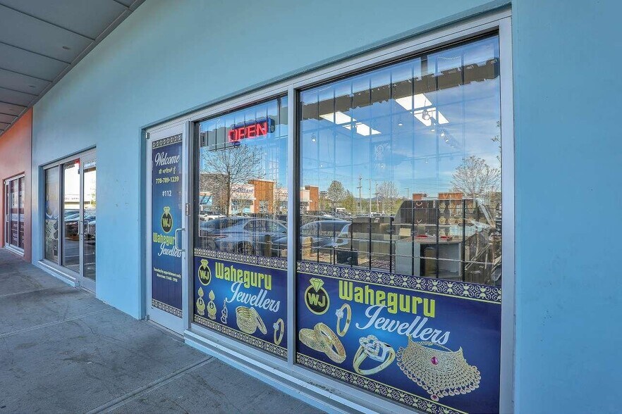 More Photos Of 8028 128th St, Surrey General Retail For Sale