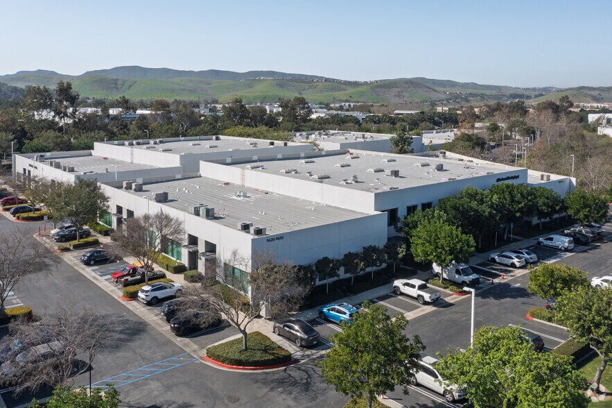 More Photos Of 9560-9640 Research Dr, Irvine Research And Development For Sale