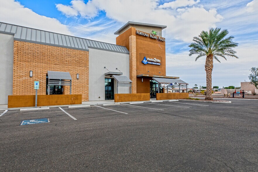 More Photos Of 11375 S Fortuna Rd, Yuma Storefront Retail Office For Sale