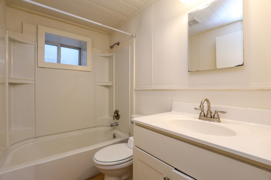 More Photos Of 3191 State Route 23, Hillsdale Apartments For Sale