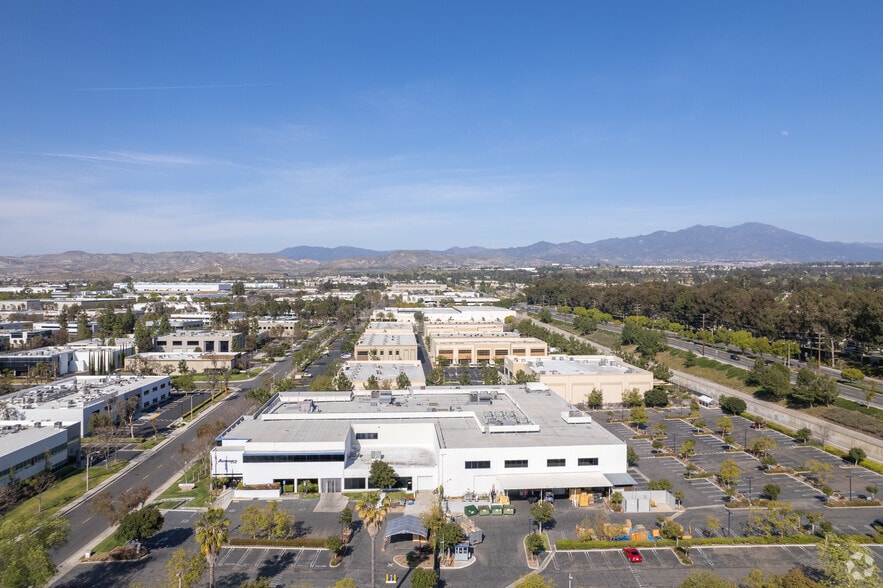 More Photos Of 10 Goodyear, Irvine Light Manufacturing For Lease