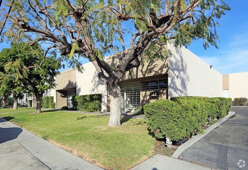 More Photos Of 11781-11791 Cardinal Cir, Garden Grove Manufacturing For Lease