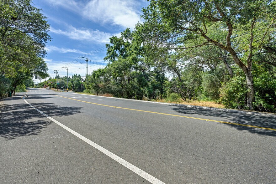 More Photos Of 8915 Oak Ave, Orangevale Land For Sale