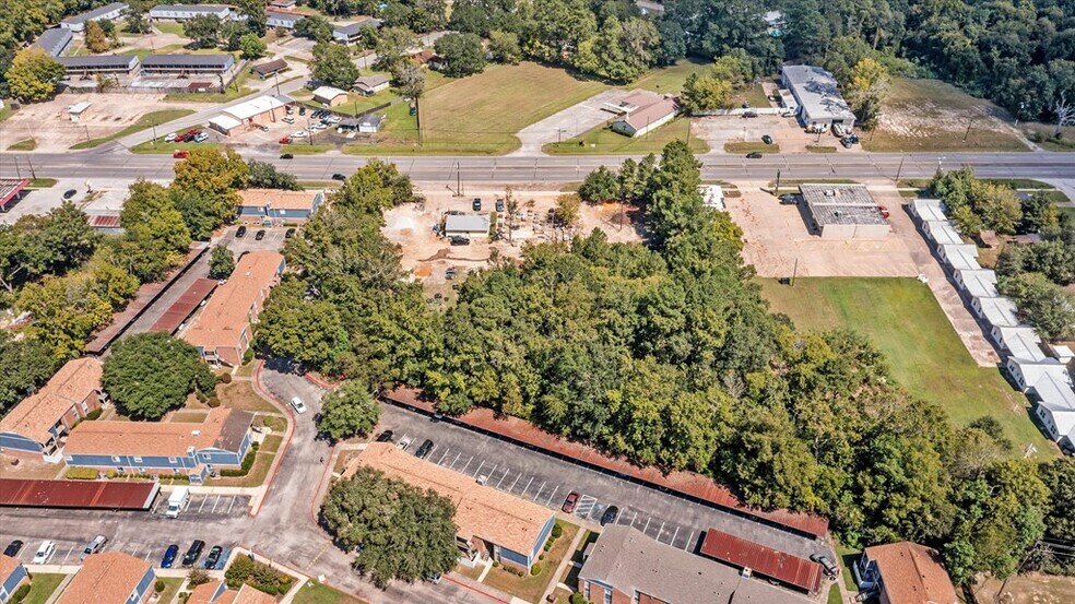 More Photos Of 1214 E Denman Ave, Lufkin Office For Sale