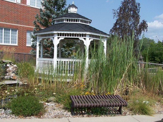 More Photos Of 912 Northwest Hwy, Fox River Grove Medical For Lease