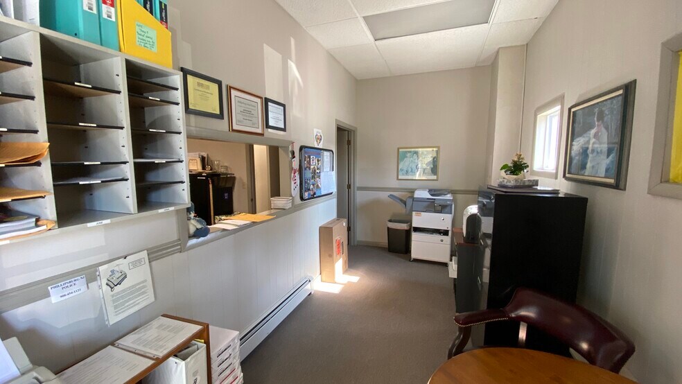 More Photos Of 309 S Main St, Phillipsburg Office For Sale