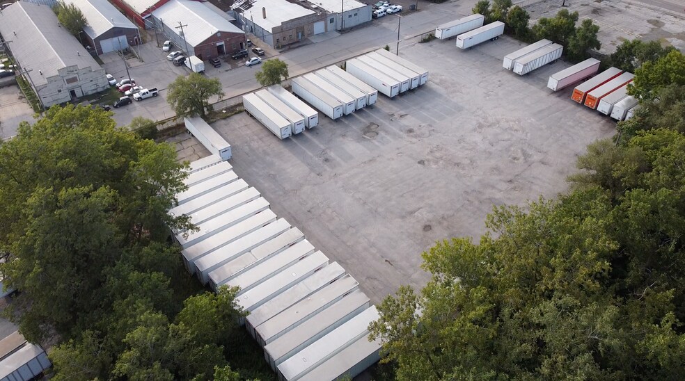 Primary Photo Of 2231 Commonwealth ave, North Chicago Land For Lease