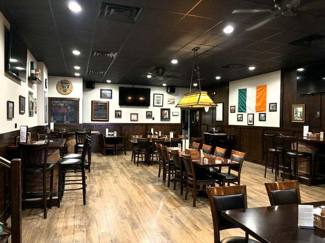 More Photos Of 811 Jay St, Manitowoc Restaurant For Sale