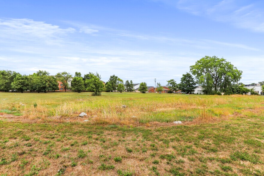 More Photos Of Lutz Ave @ Meridian Pky, Martinsburg Land For Sale