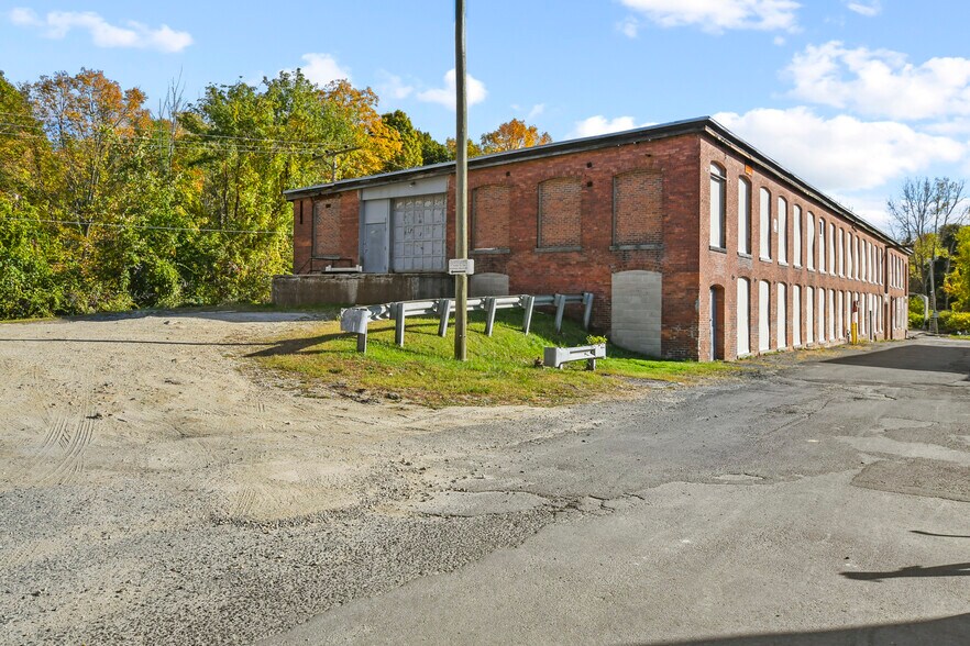 More Photos Of 20 Keeler St, Pittsfield Manufacturing For Sale