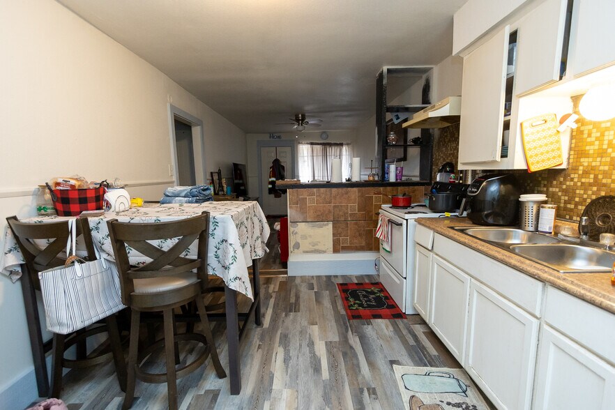 More Photos Of 9222 Lockwood Dr, Houston Apartments For Sale