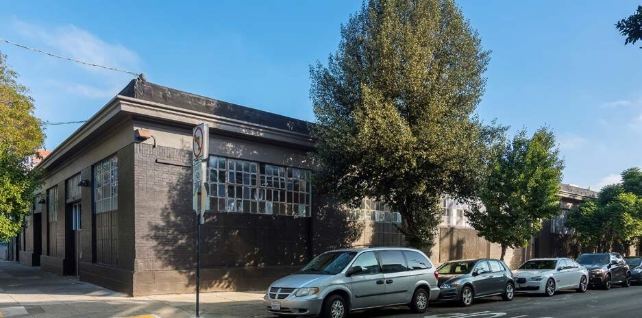 Primary Photo Of 3320-3330 20th St, San Francisco Light Distribution For Lease