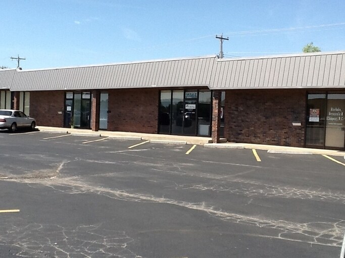 Primary Photo Of 3534 E Sunshine, Springfield Storefront Retail Office For Lease