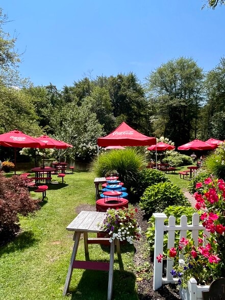 More Photos Of 1111 W Main St, Riverhead Restaurant For Sale