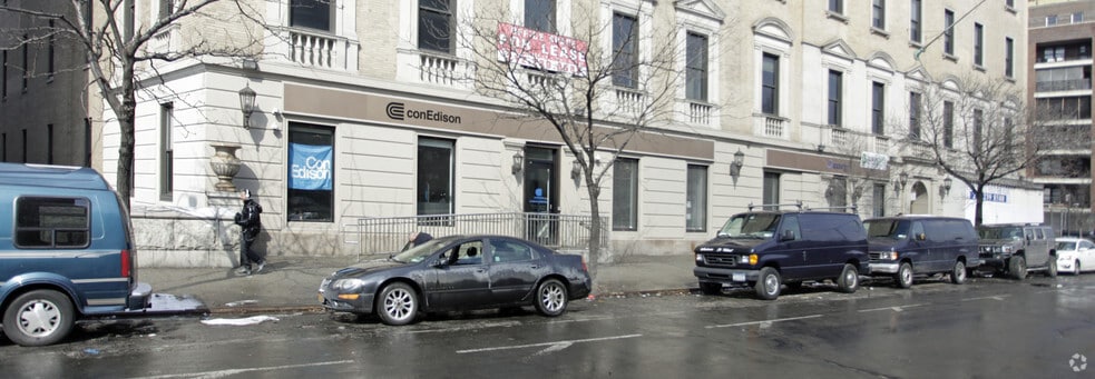 More Photos Of 1775 Grand Concourse, Bronx Office For Lease