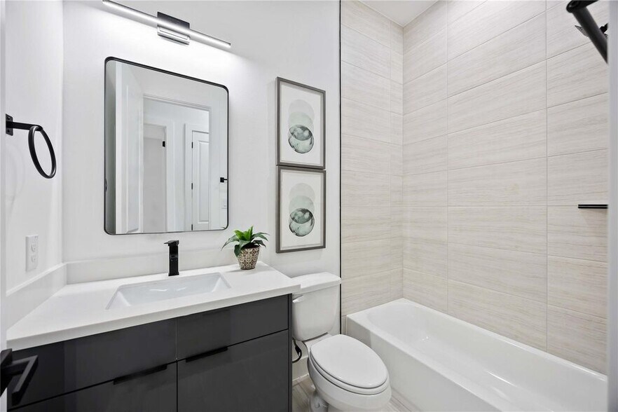 More Photos Of 4430 Knoxville Street #A-B, Houston Apartments For Sale