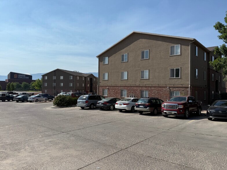 More Photos Of 819 W 50 N, Richfield Apartments For Sale