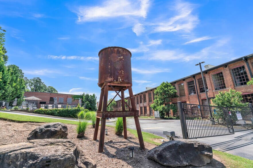 More Photos Of 2100 Main St, Porterdale Apartments For Lease
