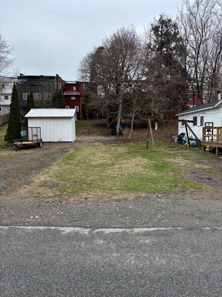 More Photos Of Canal Street, Schuylerville Manufactured Housing Mobile Home Park For Sale