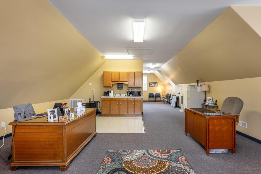 More Photos Of 1420 Fritz St SE, Cleveland Medical For Sale