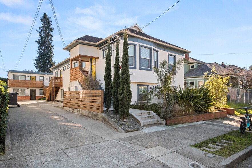 More Photos Of 1628 Tyler St, Berkeley Apartments For Sale