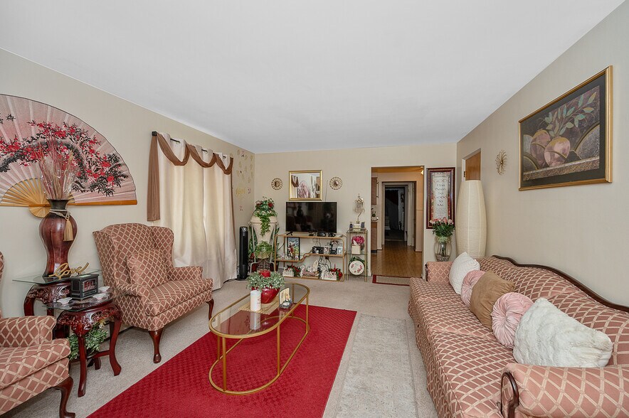 More Photos Of 6509 Cheviot Rd, Colerain Township Apartments For Sale