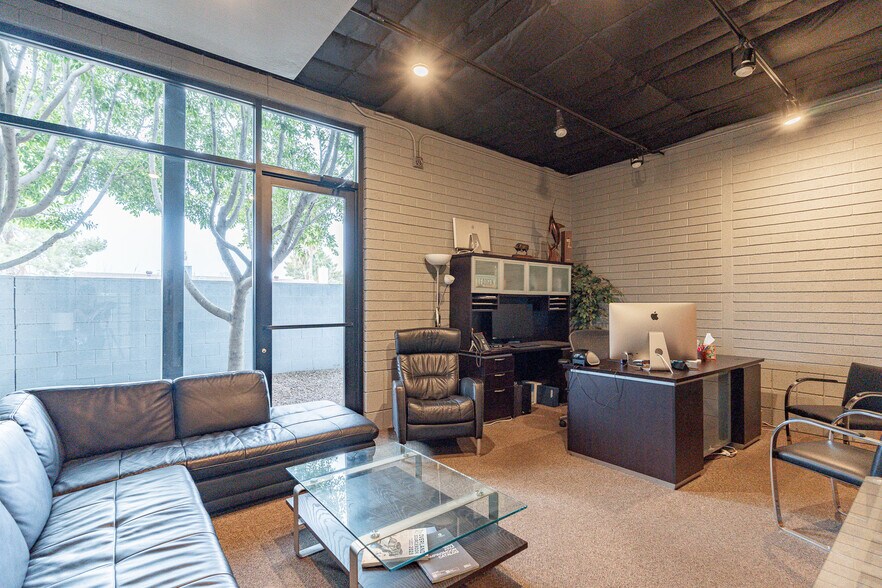 More Photos Of 1702 E McNair Dr, Tempe Office Residential For Lease