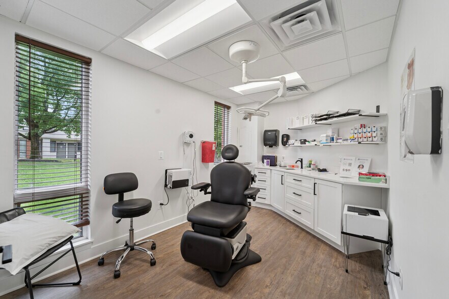 More Photos Of 2301 E Evesham Rd, Voorhees Medical For Lease