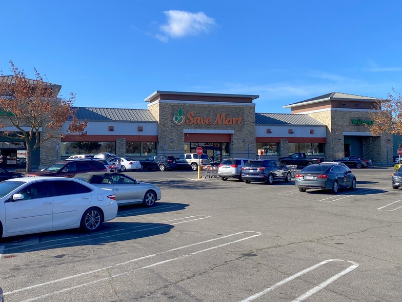 Primary Photo Of 1449 E F St, Oakdale Unknown For Sale