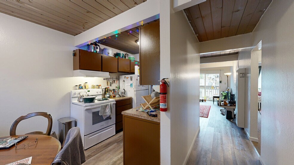 Primary Photo Of 1895 H St, Arcata Apartments For Sale