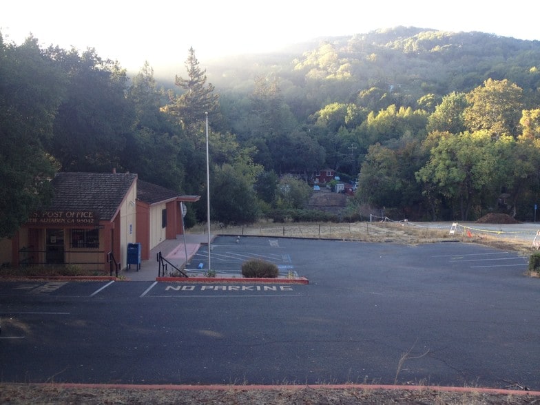 More Photos Of 21300 Almaden Rd, San Jose General Retail For Sale