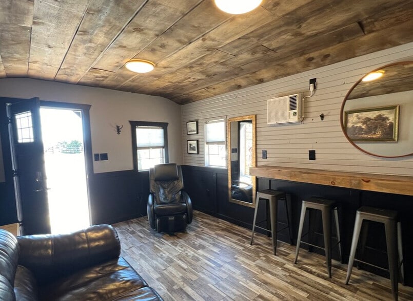 More Photos Of 17432 NE North Dr, Fletcher Religious Facility For Sale