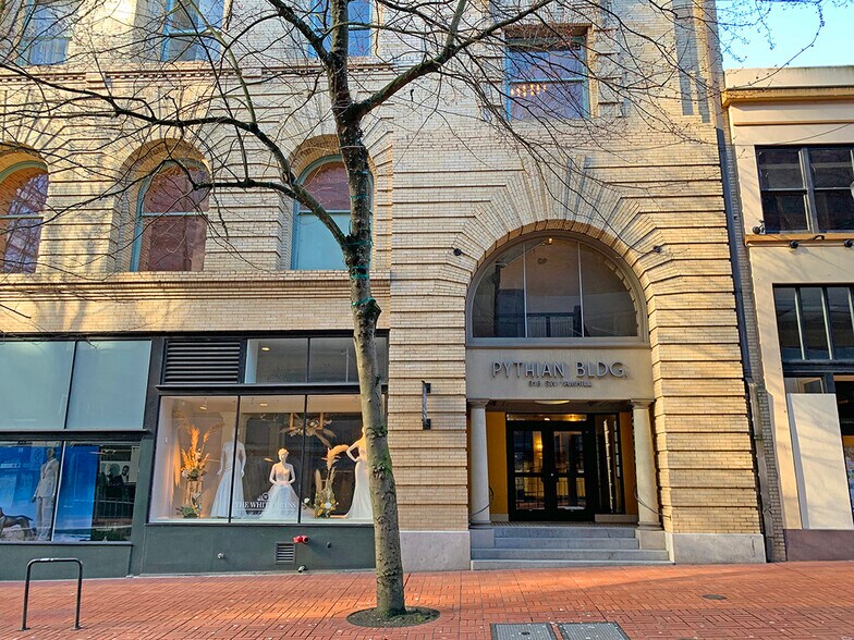 More Photos Of 817 SW Yamhill St, Portland Office For Lease