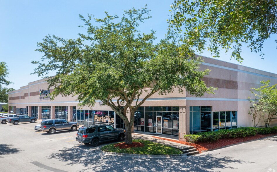 More Photos Of 7818 Philips Hwy, Jacksonville Unknown For Lease