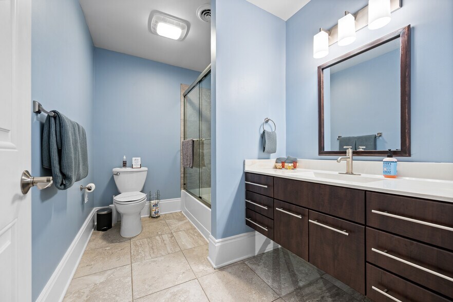 More Photos Of 144 W Liberty St, Wooster Office For Sale