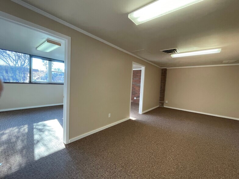 More Photos Of 330 N Main St, Kaysville Office For Lease