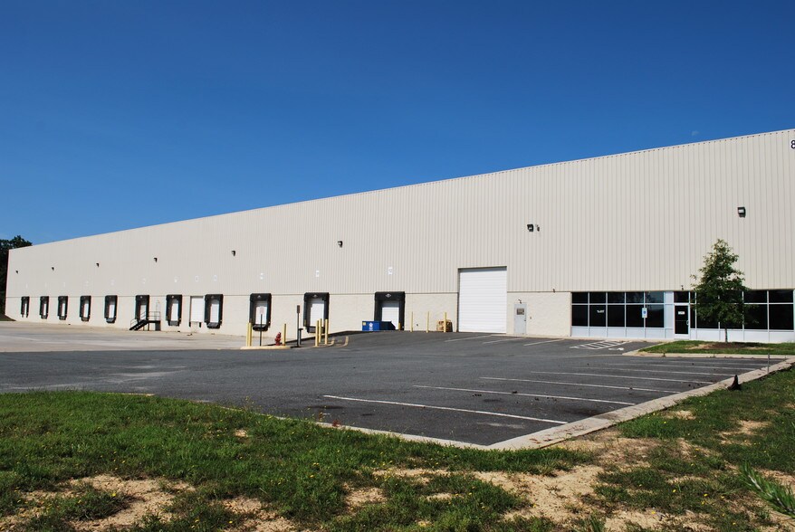 More Photos Of 8520 Jamison Ln, Fredericksburg Warehouse For Lease