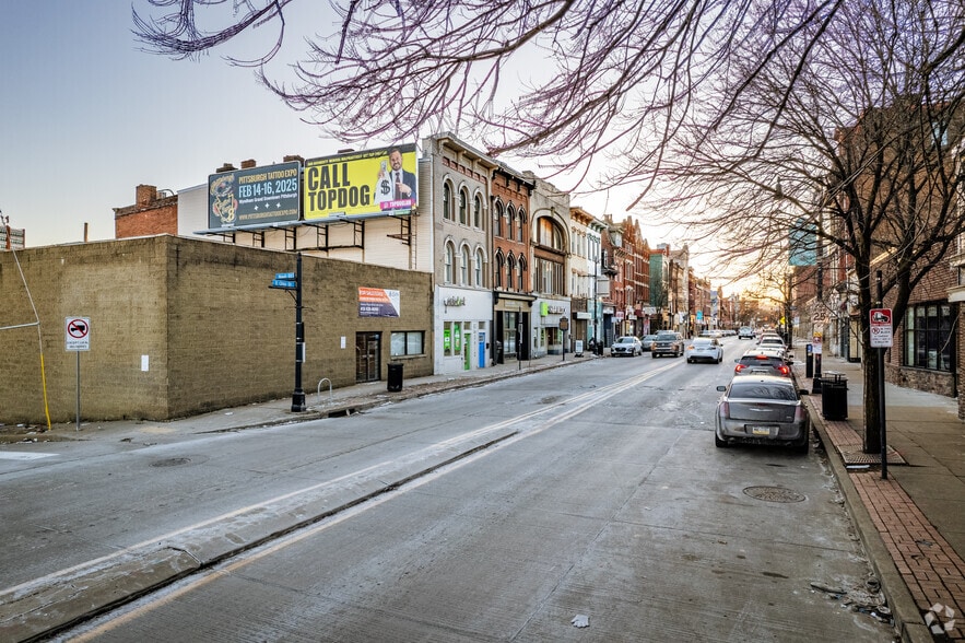 More Photos Of 623 E Ohio St, Pittsburgh Storefront For Sale