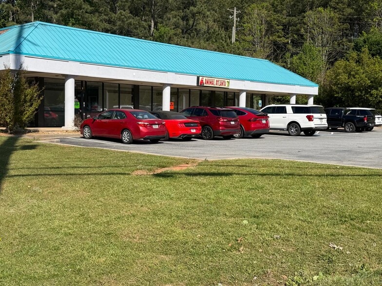 Primary Photo Of 6449 Bells Ferry Rd, Woodstock Convenience Store For Lease