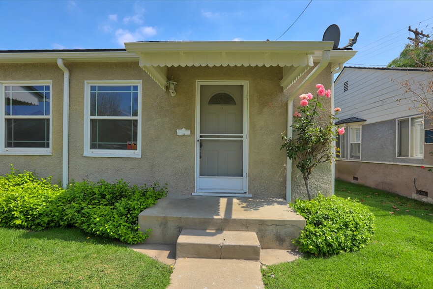 More Photos Of 1004 W Clark Ave, Burbank Apartments For Sale