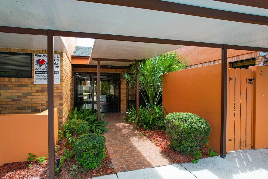 More Photos Of 1500 Lakeland Hills Blvd, Lakeland Medical For Lease