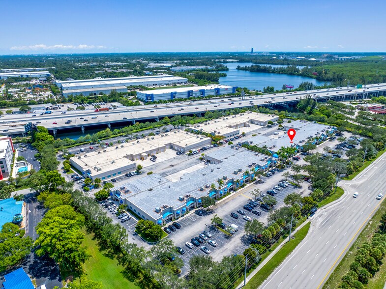 More Photos Of 2860 W State Road 84, Fort Lauderdale Office For Sale