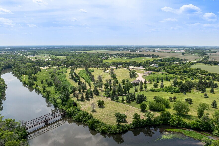 More Photos Of 3700 11th Pl NE, Austin Lodge Meeting Hall For Sale