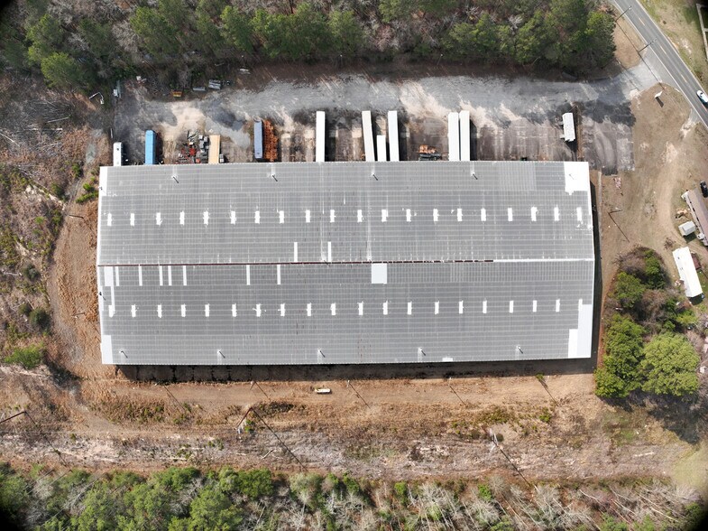 More Photos Of 401 N Main St, Society Hill Warehouse For Lease