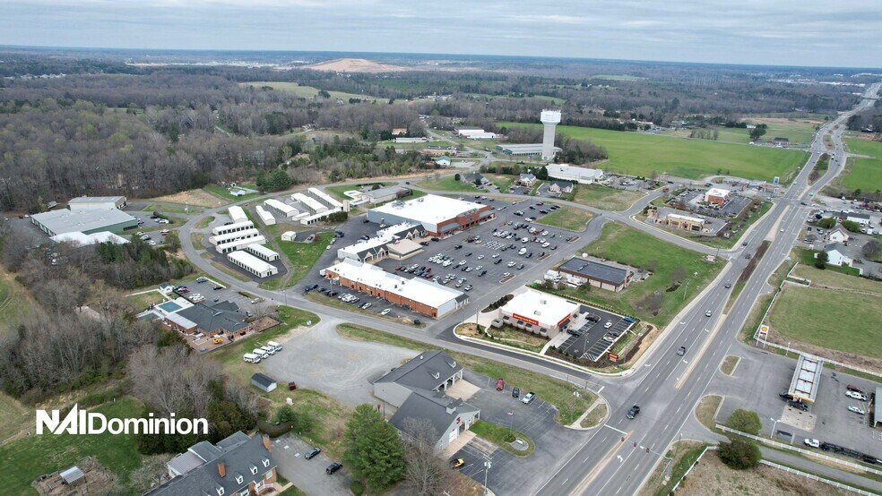 More Photos Of 30 Broad Street Rd, Manakin Sabot Land For Lease