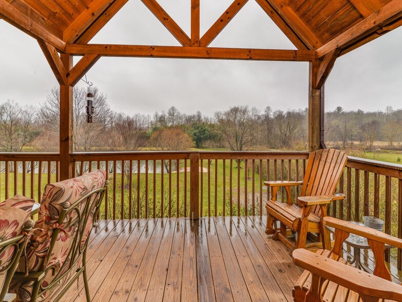 More Photos Of 242 Barkwells Ln, Mills River Hotel For Sale