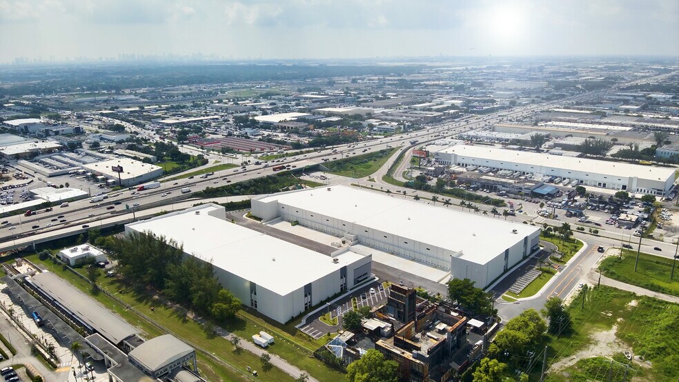 More Photos Of 7400 NW 79th Ave, Medley Unknown For Lease